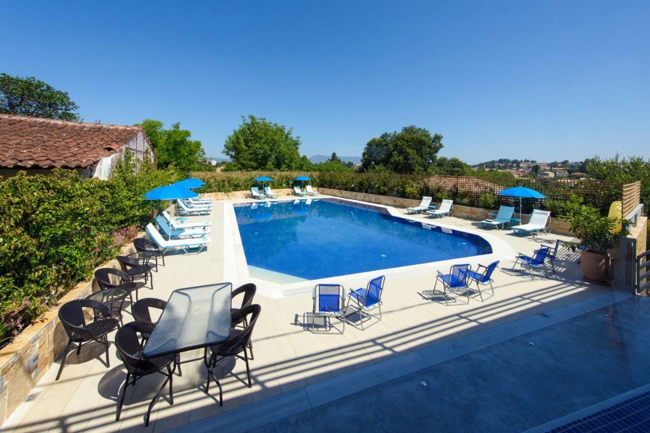 Angelo Del'Arte Estate Hotel Kanali  ภายนอก รูปภาพ