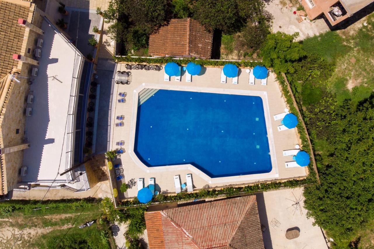 Angelo Del'Arte Estate Hotel Kanali  ภายนอก รูปภาพ