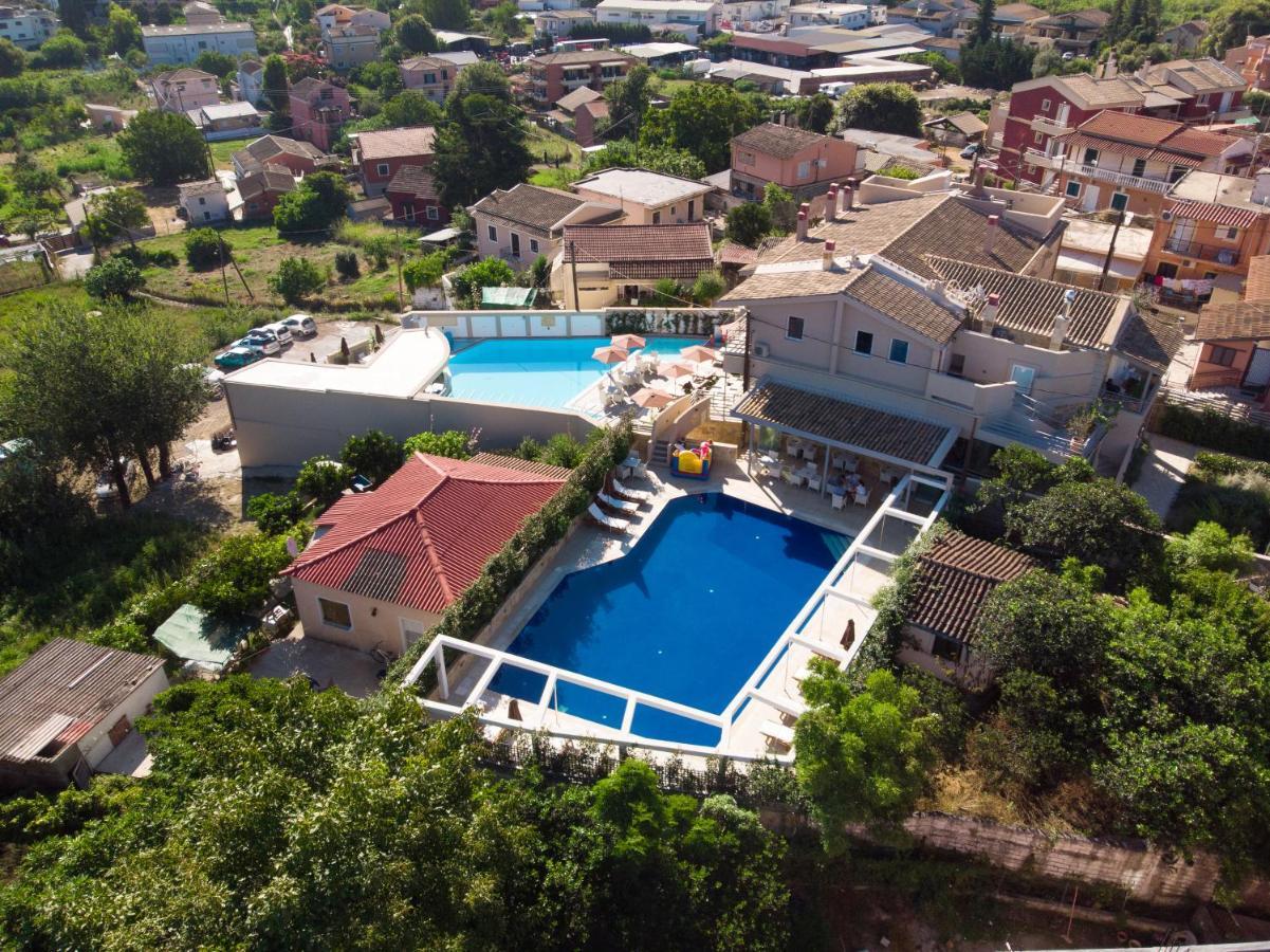 Angelo Del'Arte Estate Hotel Kanali  ภายนอก รูปภาพ
