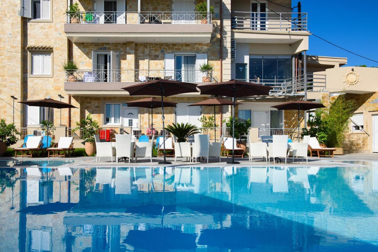 Angelo Del'Arte Estate Hotel Kanali  ภายนอก รูปภาพ